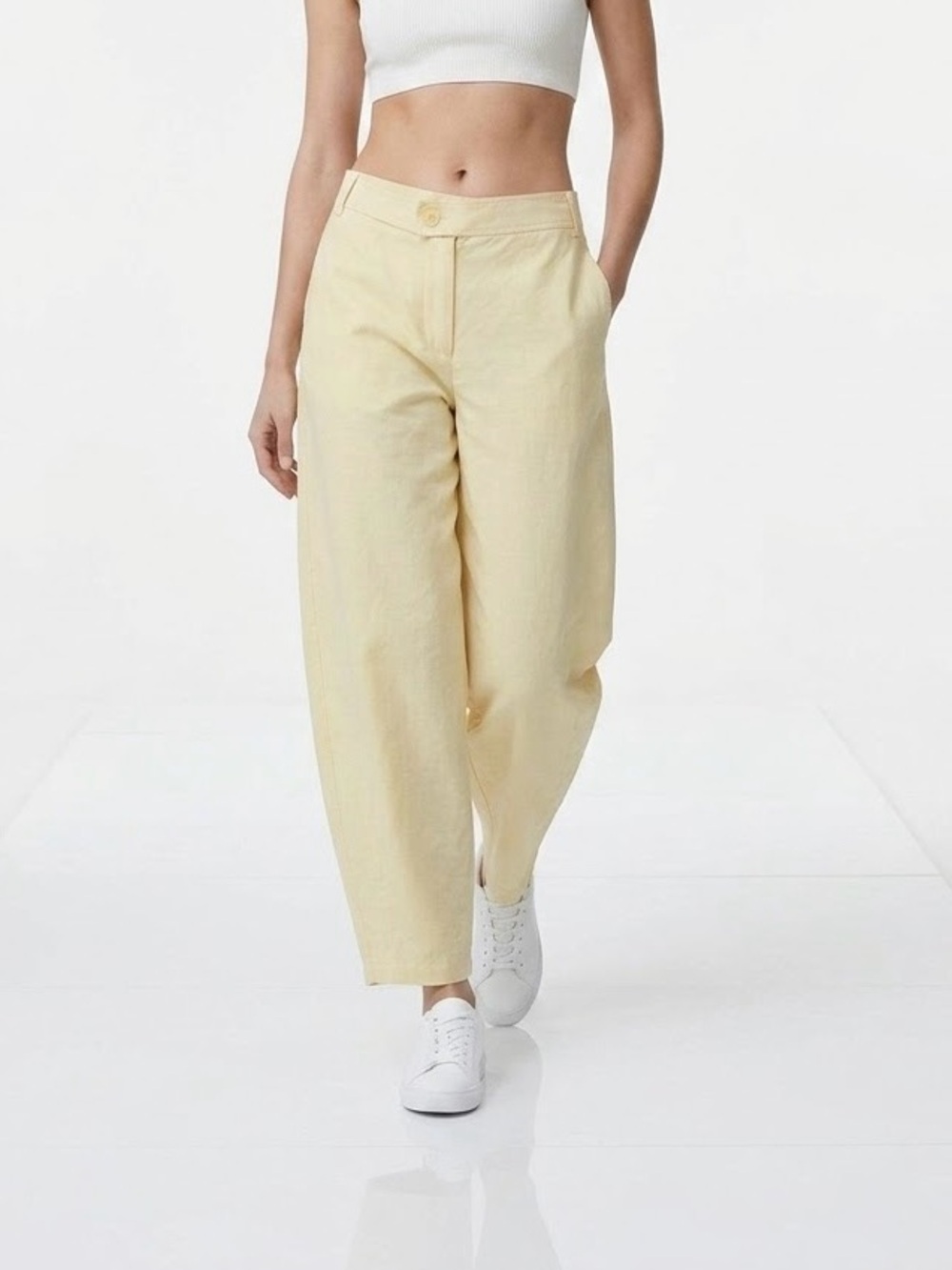 Zara Wide-Leg High-Rise Pants in Pale Yellow